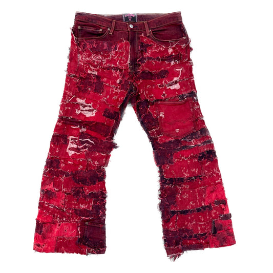 PATCHED RED LEVIS (34x29)